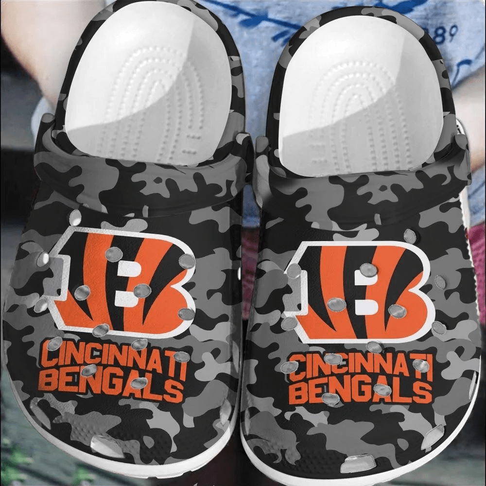 Footwearmerch NFL Cincinnati Bengals Football Crocband Clogs Crocs Shoes Comfortable For Men Women