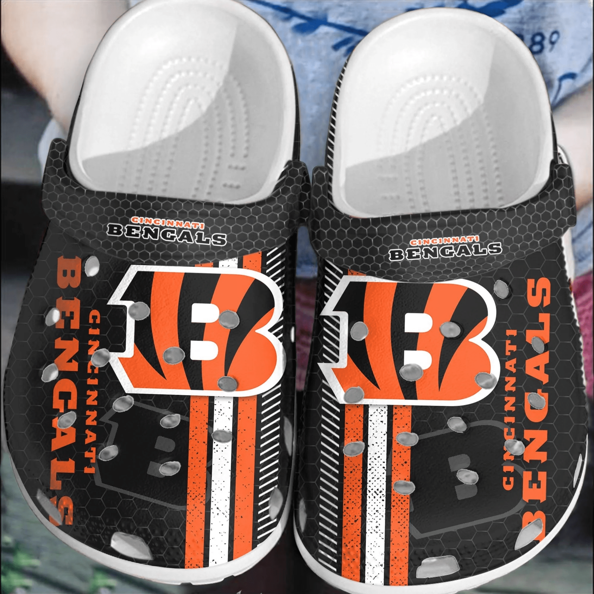 Footwearmerch NFL Cincinnati Bengals Football Crocband Crocs Comfortable Clogs Shoes For Men Women