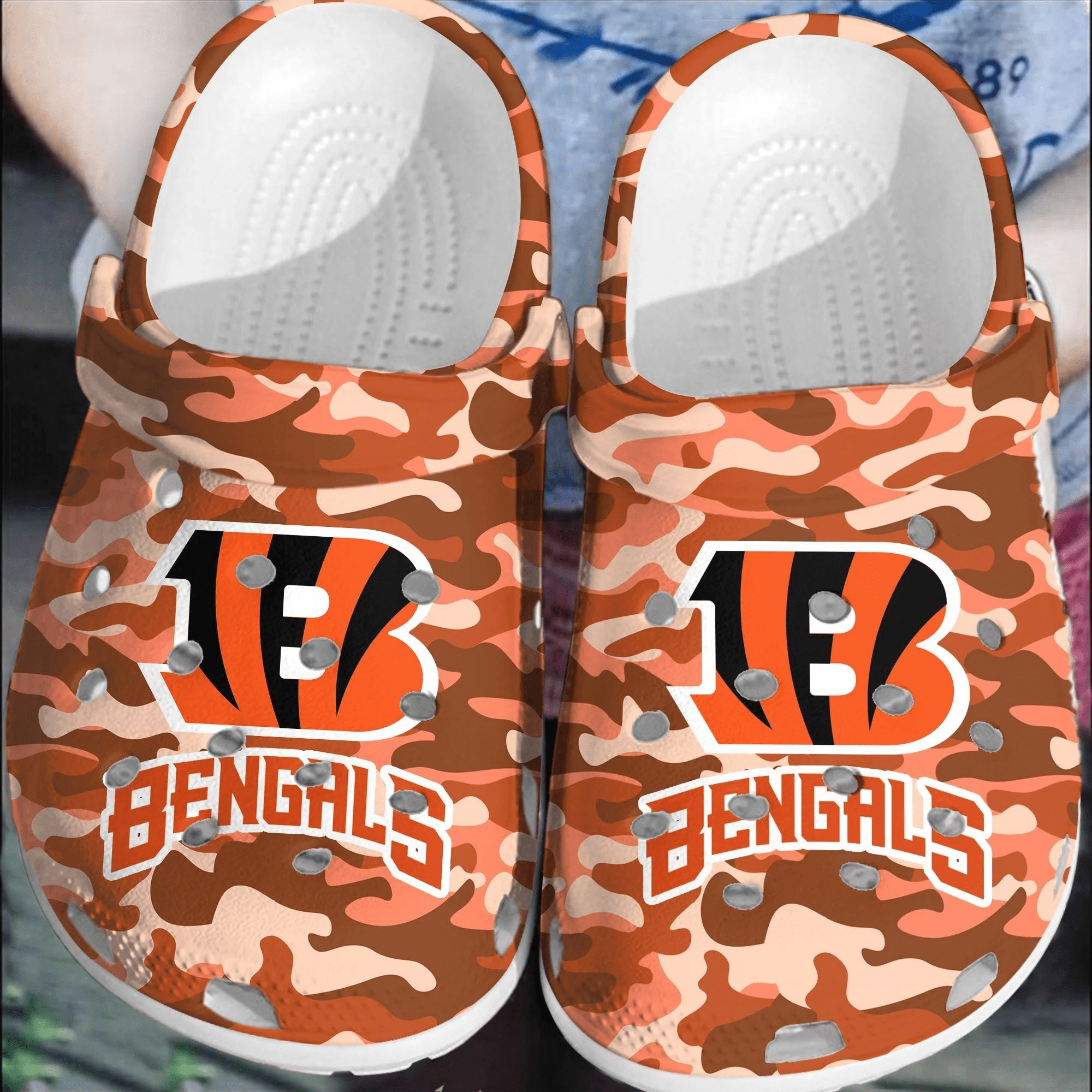 Footwearmerch NFL Cincinnati Bengals Football Crocband Crocs Comfortable Shoes Clogs For Men Women
