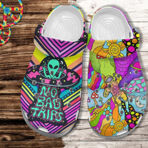 Footwearmerch No Bad Trips Funny Weed Croc Shoes - Alien High Virtual World Shoes Croc Clogs Gift Men Women