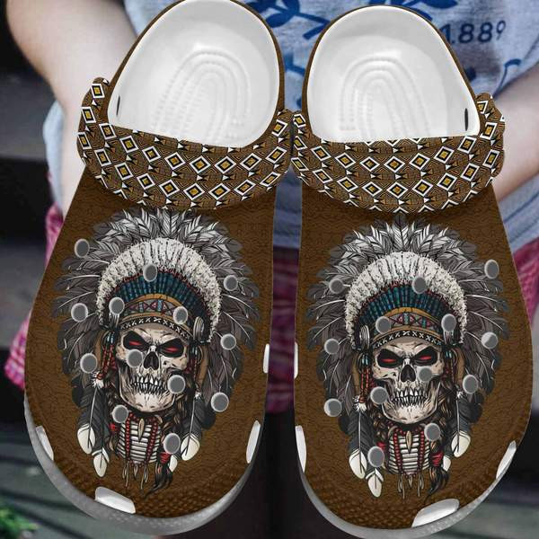 Footwearmerch Scary Skull Native America clog Shoesshoes Native Tattoo Skull Shoes Crocbland Clog Birthday Gifts For Men Friends Son