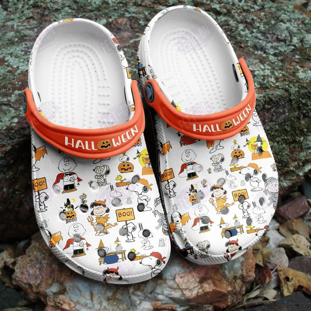 Footwearmerch Snoopy The Peanuts Halloween Classic Clogs Shoes