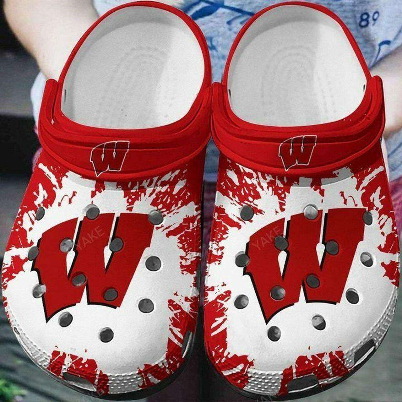 Footwearmerch Wisconsin Badgers Crocband Clogs
